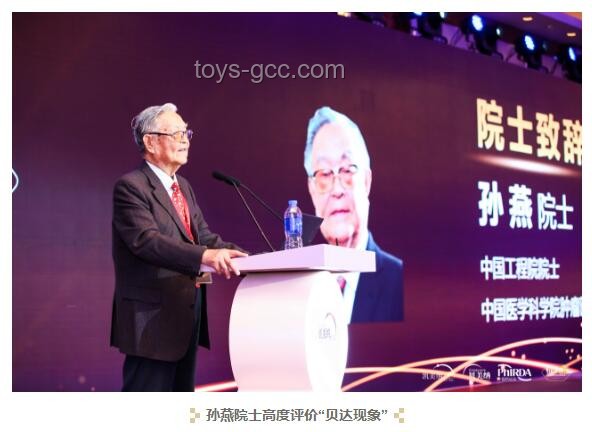 “区区三万天，尝试成就非凡”——张先生的创业历程研究